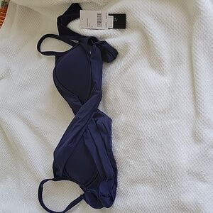 La Blanca bikini top